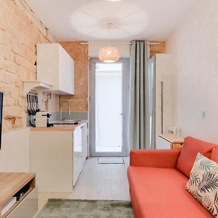 Studio Near Le Moulin Rouge And Montmartre Париж Екстериор снимка